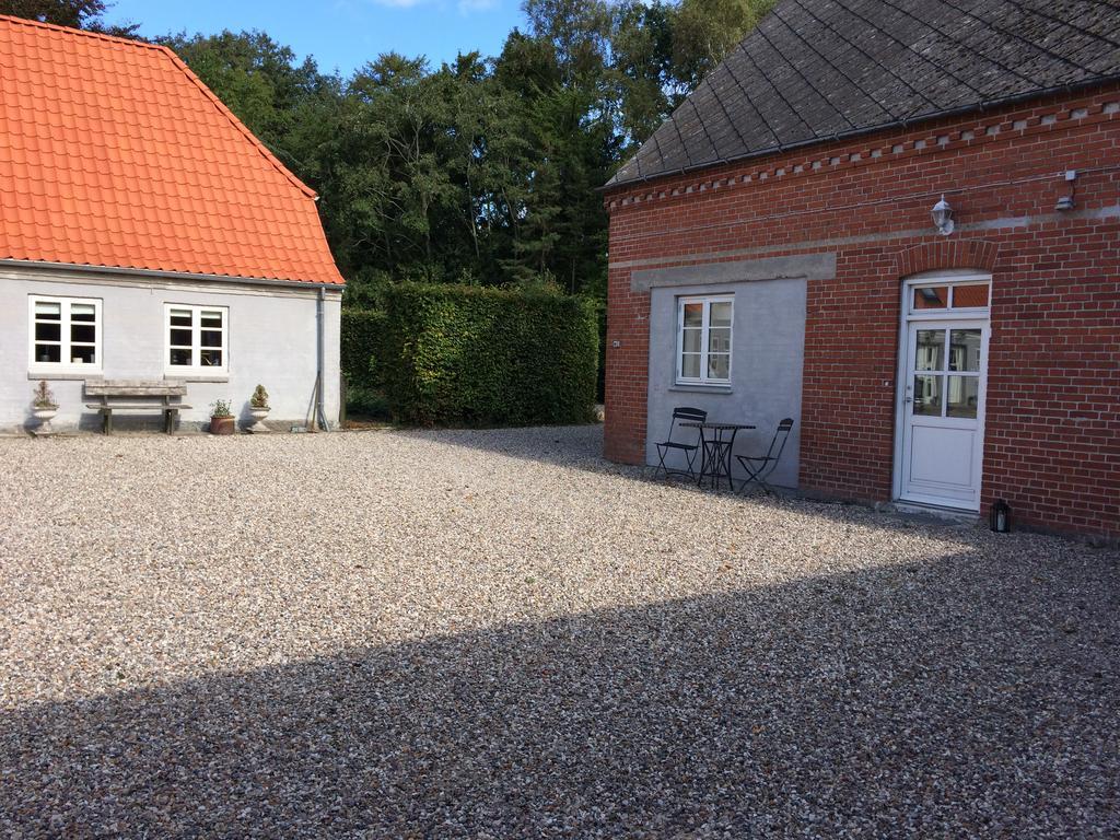 Kildegaarden Bed&Breakfast Frorup Exterior foto