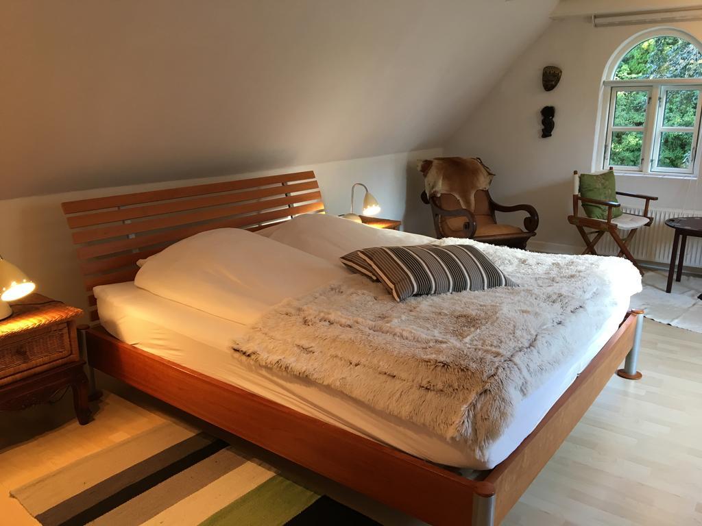 Kildegaarden Bed&Breakfast Frorup Exterior foto